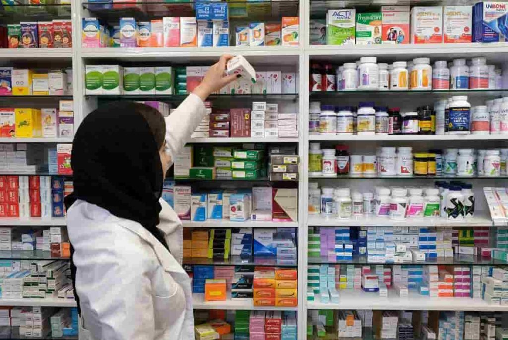 داروخانه دکتر محتشمی در چهارباغ