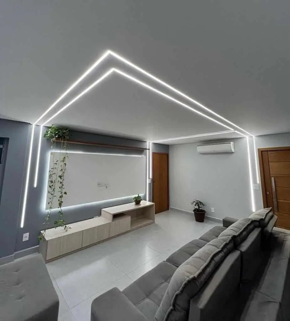 تصویر جلد آگهی